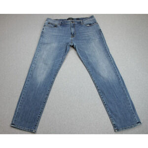 Lucky Brand Jeans Mens Size 38 x 32 Blue Cotton Blend 221 Straight Leg Stretch